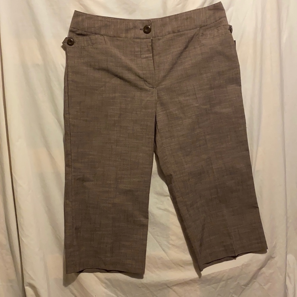 Women’s capris